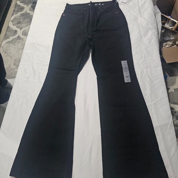 Old Navy bell bottom style jeans for women secret smooth pocket - Picture 1 of 5